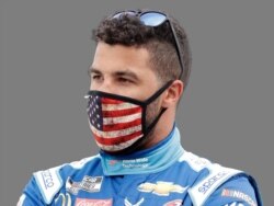 Bubba Wallace, el único piloto afroamericano de NASCAR, un deporte cuya mayoría de seguidores son blancos.