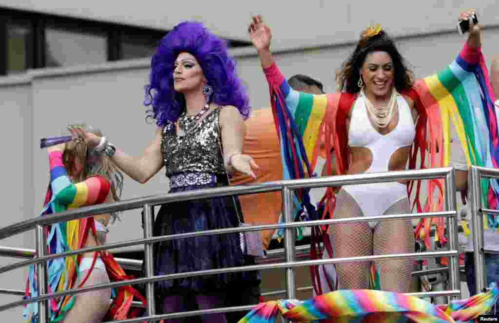 رژه همجنسگرایان در سائوپولوی برزیل. &nbsp;
