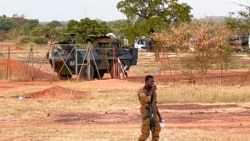 Insécurité: fonctionnaires et gendarmes fuient la ville burkinabè de Titao