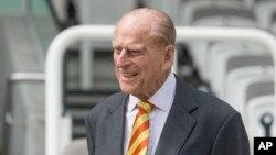 Almaniya parlamentinin aşağı palatası olan Bundestaqın yerləşdiyi Reyxstaq binasının yaxınlığındakı Spri çayının bir hissəsi Berlində kömür siyasətinə etiraz edənlər tərəfindən yaşıl rəngə boyanıb.&nbsp;