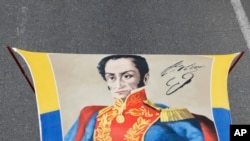Simón Bolívar es considerado el libertador de América, fue un militar y político venezolano al que se le atribuye ser fundador de las repúblicas de la Gran Colombia y Bolivia.