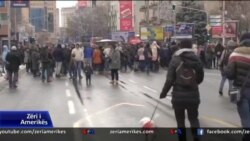 Protestë në Shkup për ndotjen e ajrit