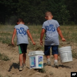 义工农场的孩子们知道他们能带来变化