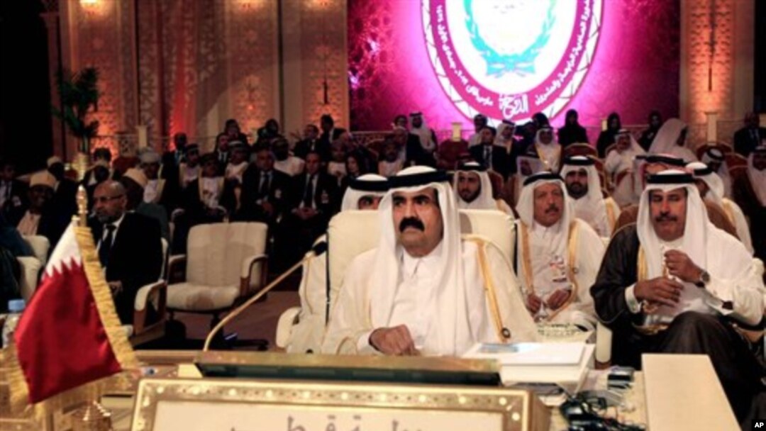 KTT Liga Arab di Doha, Qatar dikecam karena memberikan kursi Suriah yang kosong kepada pihak oposisi anti pemerintah (27/3).