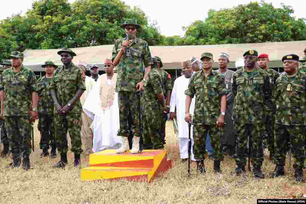 Shugaba Buhari Ya Kaddamar Da Ranar Soja A Zamfara