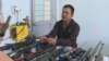 Việt Nam bắt thợ cắt tóc tự chế súng trường