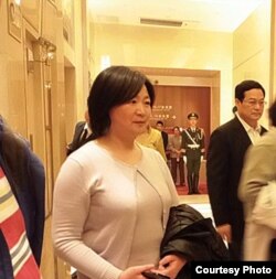 劉勇在向代表陳情(六四天網)