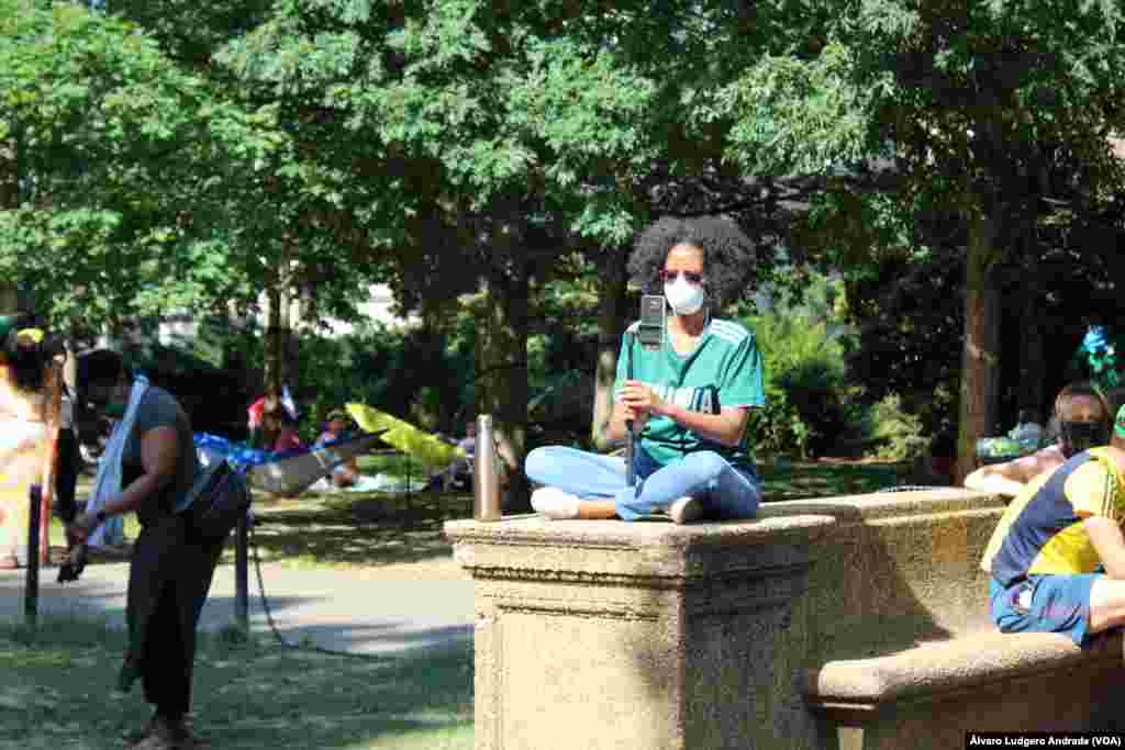 Manifesta&#231;&#227;o da di&#225;spora africana em Washington DC em solidariedade com o movimento Black Lives Matter. 