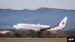 Un boeing 737 d'Air Algérie à Genève le 20 novembre 2017.