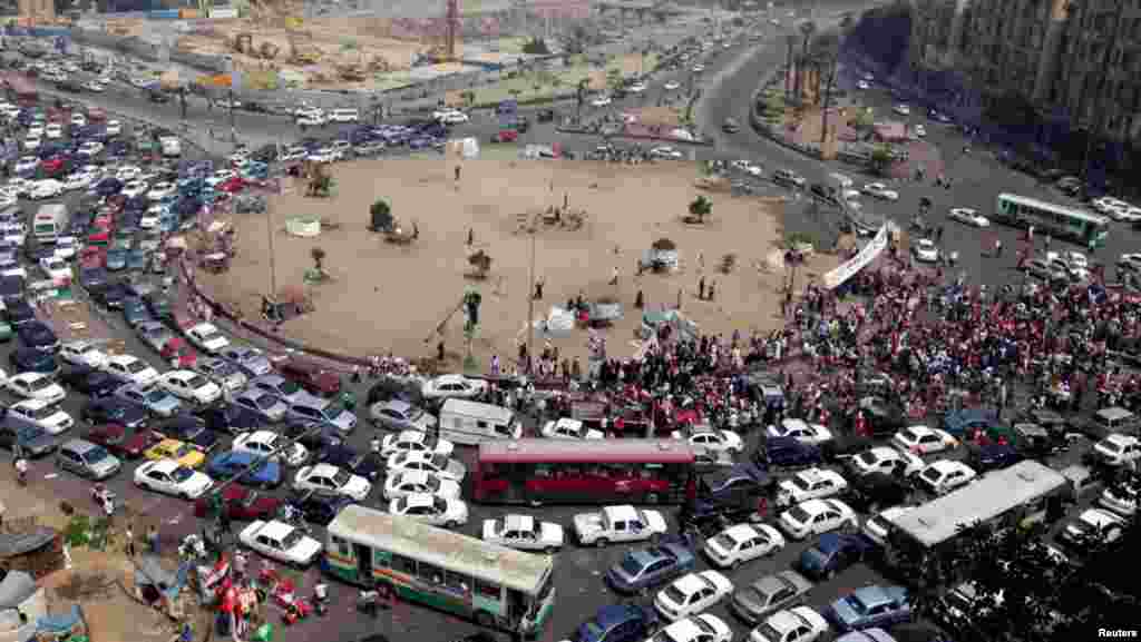 Celebrations broke out in Cairo's Tahrir square.