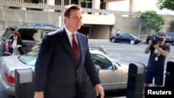  Paul Manafort, ancien directeur de campagne de Donald Trump, arrivant au tribunal de Washington, 15 juin 2018. 