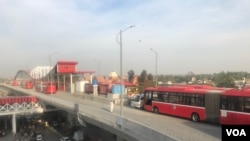 میٹرو بس سروس اسلام آباد اور راولپنڈی کے درمیان چلتی ہے۔ 