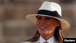 U.S. first lady Melania Trump tours the pyramids of Egypt in Cairo, Egypt, Oct. 6, 2018. 