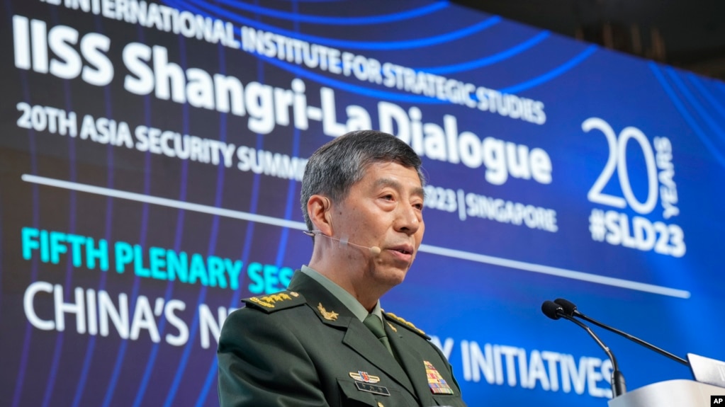 中国国防部长李尚福2023年6月4日在新加坡出席香格里拉安全论坛。（美联社）(photo:VOA)