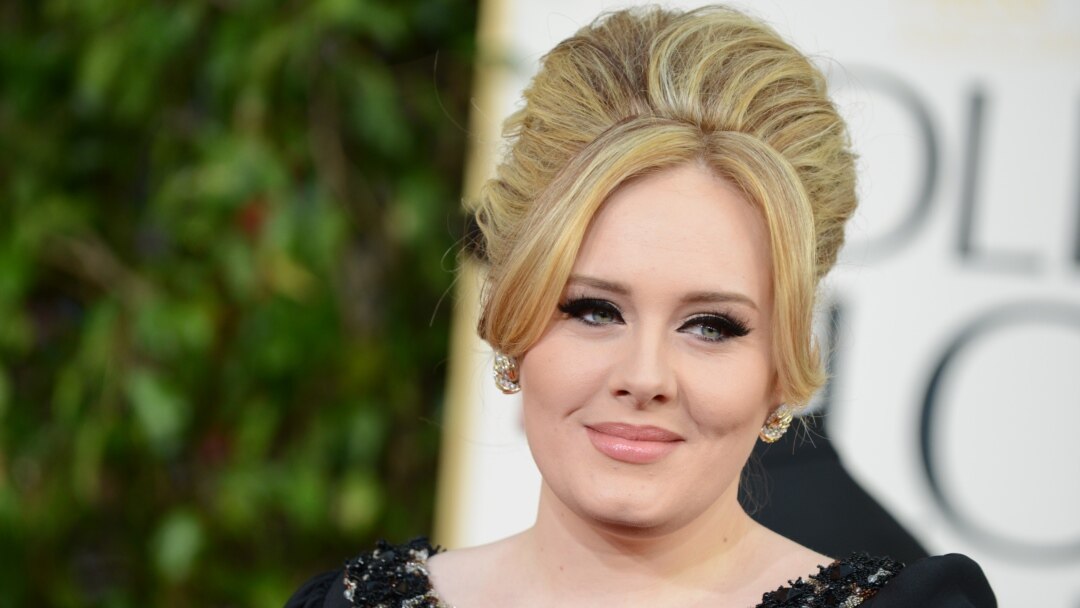 Adele first artist to break iTunes 1 million sales barrier in Europe
