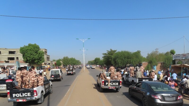 Les autorités tchadiennes de transition annulent un décret contesté