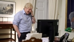 英國首相約翰遜(Boris Johnson)2021年1月23日與美國總統拜登通話（英國首相辦公室照片）