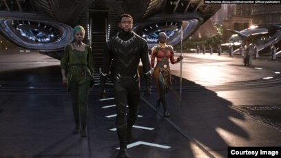 kara panter filminin yildizi chadwick boseman oldu