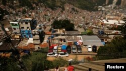 Vista da favela Rocinha no Rio de Janeiro 