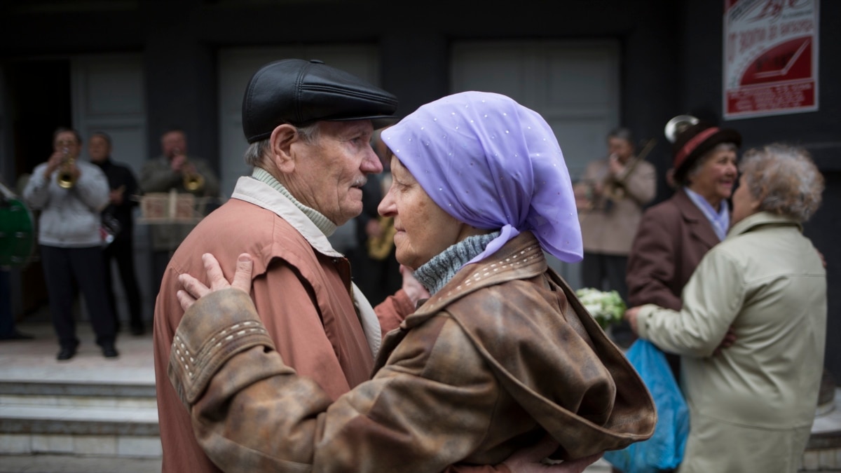 Study Finds Some Brains Age Quicker Than Others