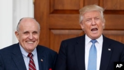 Rudy Giuliani ve Donald Trump