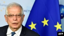 Ketua urusan Luar Negeri Uni Eropa Josep Borrell memberikan keterangan pers mengenai situasi di Libya dan Iran di markas Uni Eropa, di Brussels, Belgia, 7 Januari 2020. (Foto: AFP)