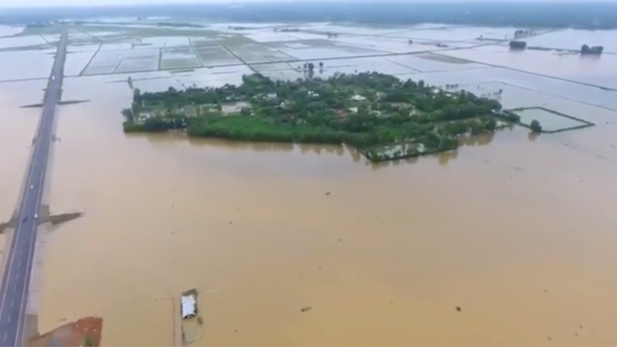 Từ phòng vệ - ứng cứu thiên tai, nhìn chuẩn bị - trấn áp biểu tình