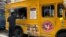 Sambal food truck milik warga Indonesia, Sonny Setiantoko di Washington, D.C. (Dok: VOA)