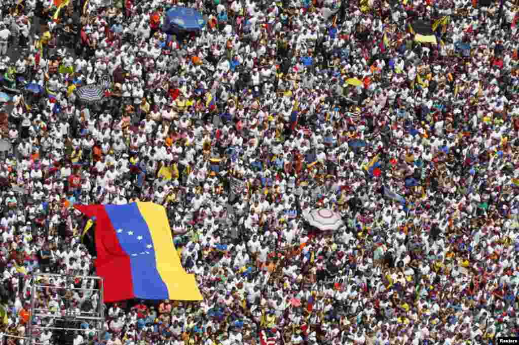 La marcha de la oposición &ldquo;Por la libertad, &iexcl;Dale un parao!&rdquo; fue multitudinaria en Caracas.