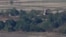 지난 20일 한국 경기도 파주의 한 전망대에서 바라본 비무장지대(DMZ) 북측의 북한군 초소와 군사 철책.