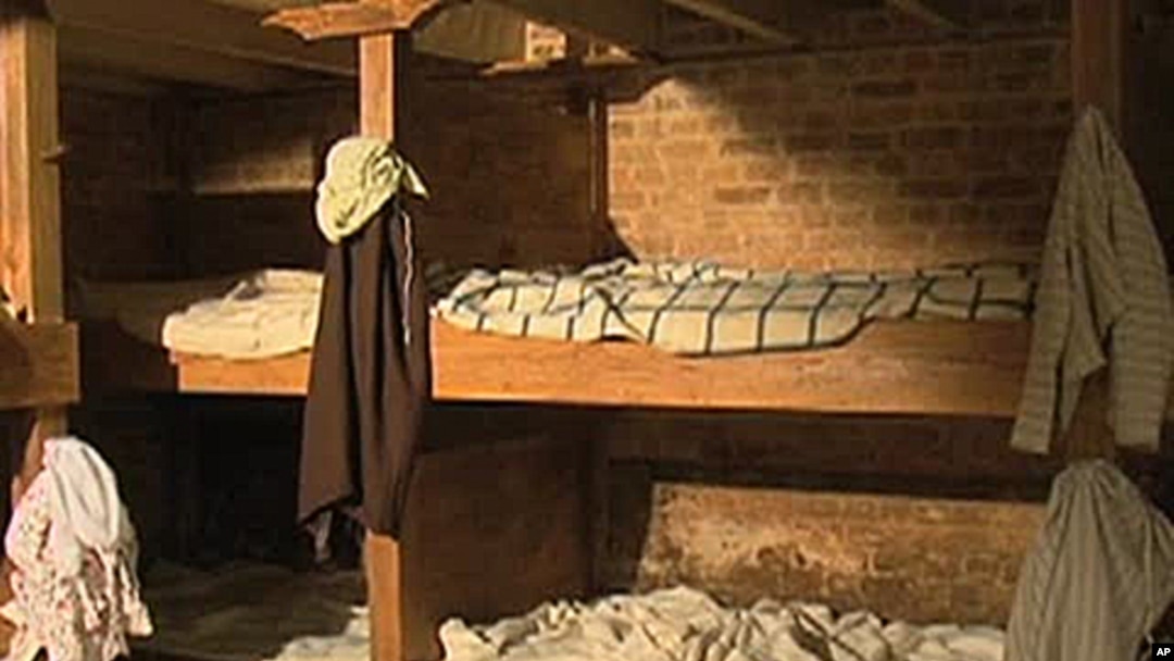 Documents written by George Washington, his family, white employees and other plantation owners provided information about the slaves and their quarters at Mount Vernon.