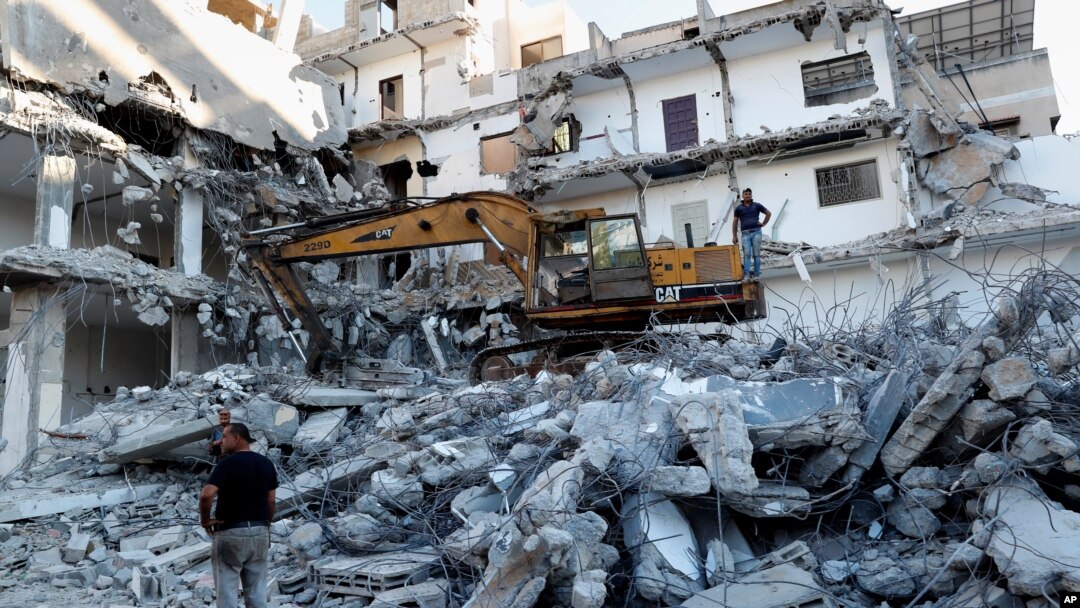 Ibibomoke vy'amagorofa yabomowe n'ibitero vy'indege za Isirayeli muri Gaza, kw'itariki ya 15-06-2021