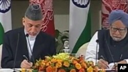 Više hiljada ljudi evakuisano je u poplavljenom gradu Boulderu u američkoj saveznoj državi Kolorado, nakon što je zbog obilnih kiša koje padaju već nedelju dana nivo vode porastao na opasno visok nivo. Kolorado, 13. sept. 2013.