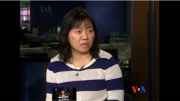 Blogger Phạm Đoan Trang trong một cuộc phỏng vấn tại trụ sở đài VOA năm 2014. 