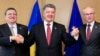 Ucrania firma pacto con Unión Europea