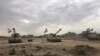 部署在基尔库克以南的巴希尔村的伊拉克坦克。（2017年10月13日）