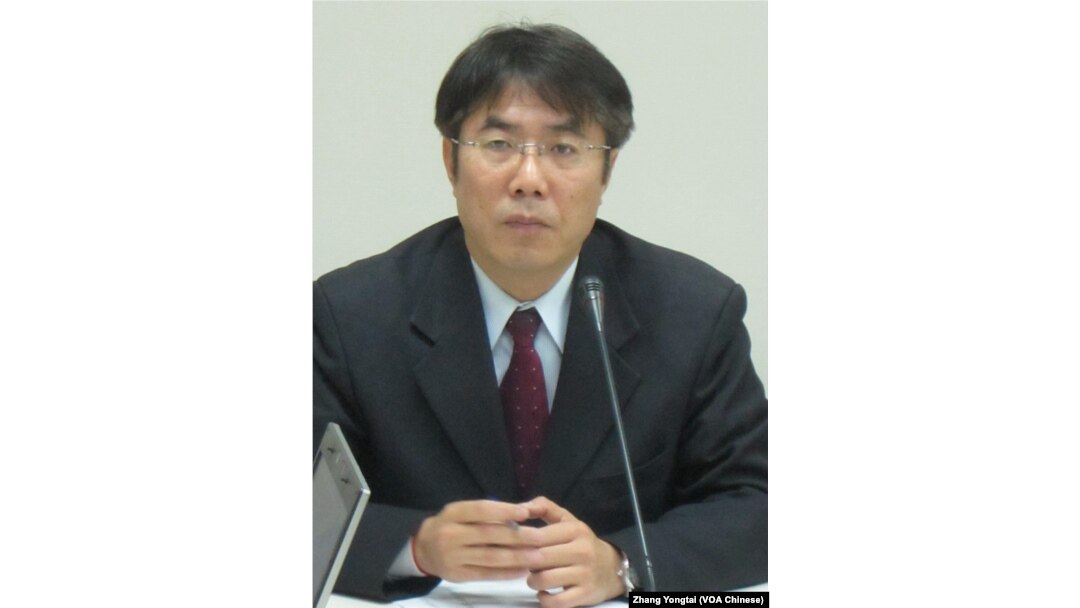 民进党立委 黄伟哲