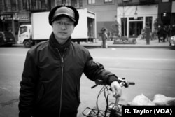 Liqiang Liu, 45, feels it is his responsibility to stand up for older e-bike delivery workers, many of whom work more than 60 hours per week to earn a livable salary. “We can’t take a day off even we are sick,” he tells VOA.