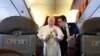 Paus Bela Putusan, Tolak Pengunduran Diri Kardinal Perancis