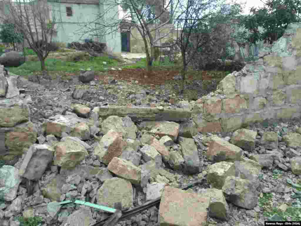 Dîmenên Bombebarana Tirkiyê Bo Ser Efrînê
