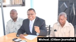 Tundu Lissu akizungumza na waandishi habari mjini Dar es Salaam