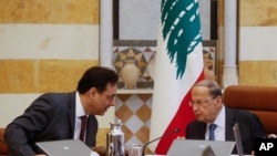 Presidentit Michel Aoun dhe Kryeministri Hassan Diab