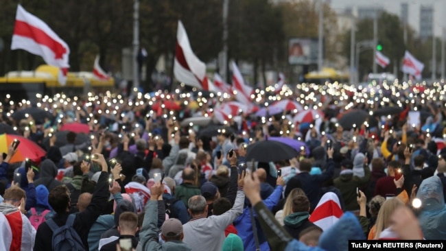 白俄罗斯民众游行示威要求卢卡申科下台。（2020年9月27日）