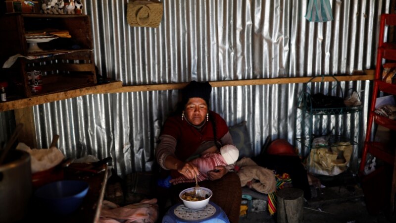 The Women Who Hunt for Gold at the Top of the World