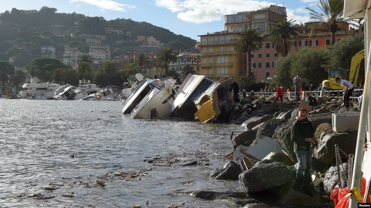 Flooding in Sicily Leaves 9 Dead