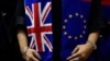 Zastave Velike Britanije i Evropske unije (Foto: AFP/John Thys)