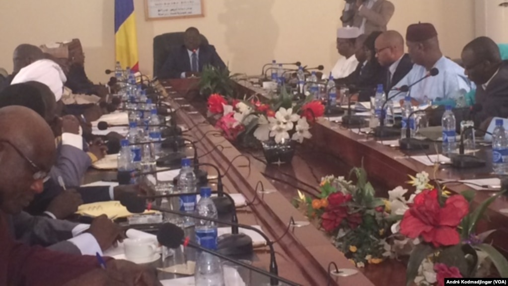 Le gouvernement tchadien, à N'Djamena, au Tchad, le 10 janvier 2018. (VOA/André Kodmadjingar)