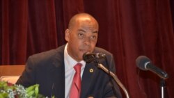 UNITA volta a pedir ivnestigação à divida de Angola - 2:17