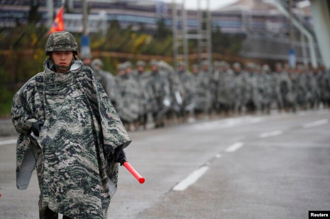 South Korean marines march during a military exercise as a part of the annual joint military training called Foal Eagle between South Korea and the U.S. in Pohang, South Korea, April 5, 2018.