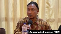 Komisioner Komnas HAM, Mohammad Choirul Anam (Foto: VOA/Anugrah Andriansyah)